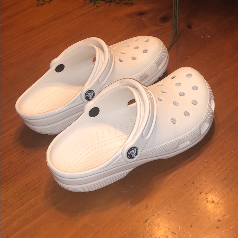 crocs white